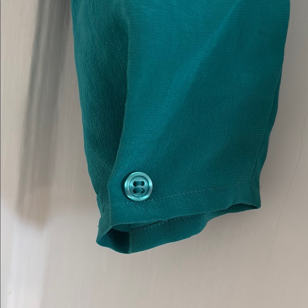 Vintage Teal Blouse with Pink Collar - Picture 3 of 13